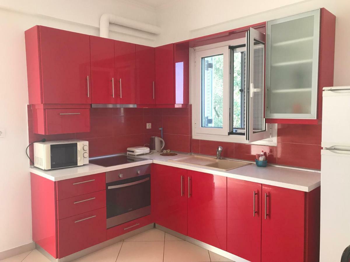 Teo Apartments Гувия Екстериор снимка